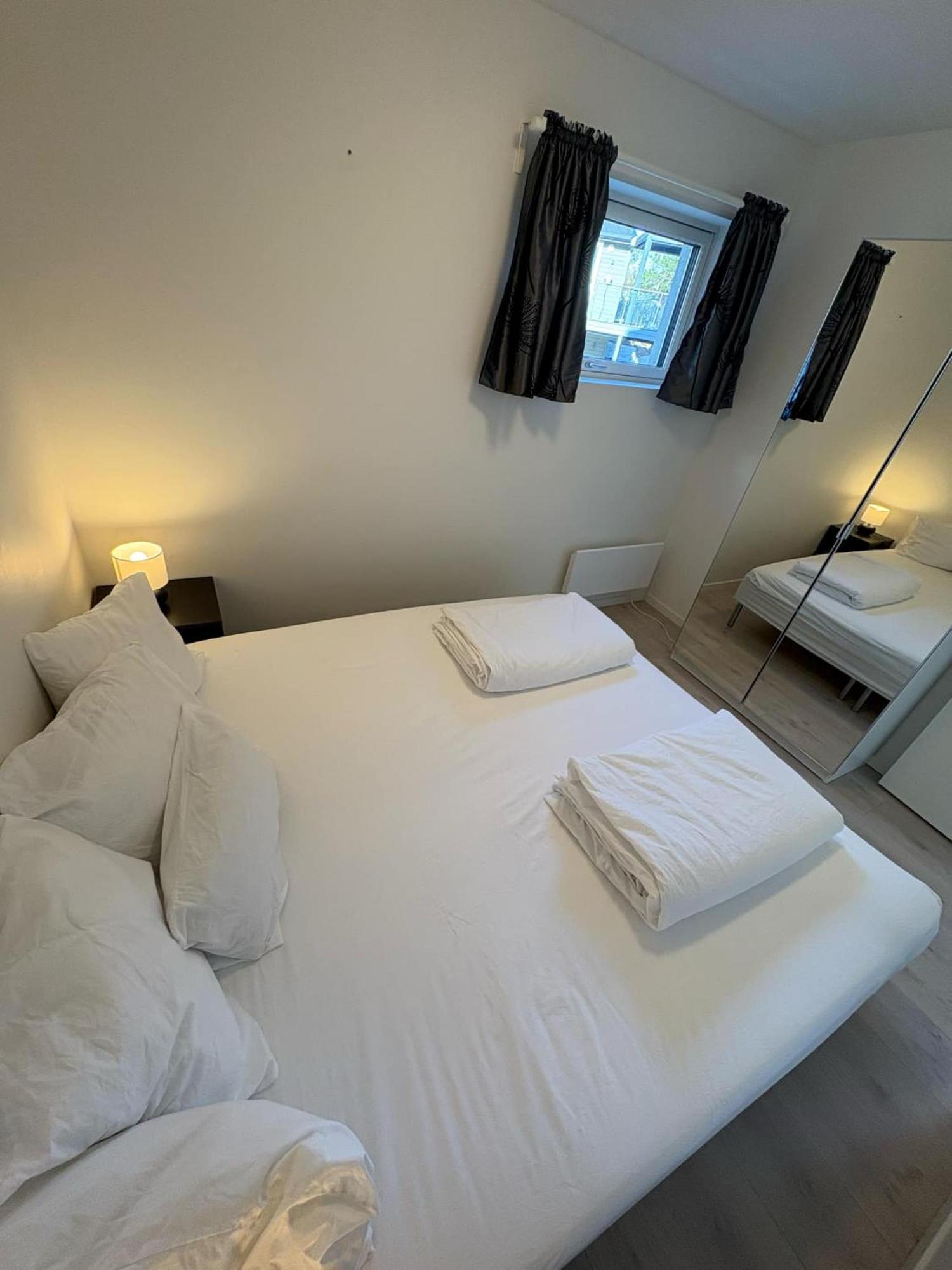 Lisas Apartment, Private New 1 Bedroom And 1 Living Room With Sofa Bed And Big Windows, Share With Nobody Oslo Exterior photo